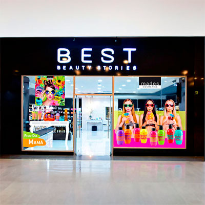 Creatieve beeldbewerking voor zakelijke toepassingen, waarin kunst en branding samenkomen.