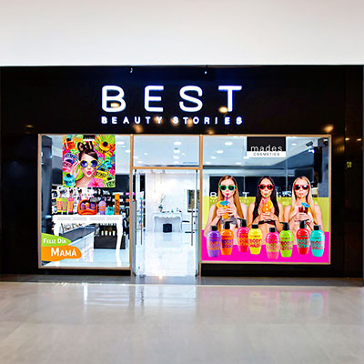 Creatieve beeldbewerking voor zakelijke toepassingen, waarin kunst en branding samenkomen.